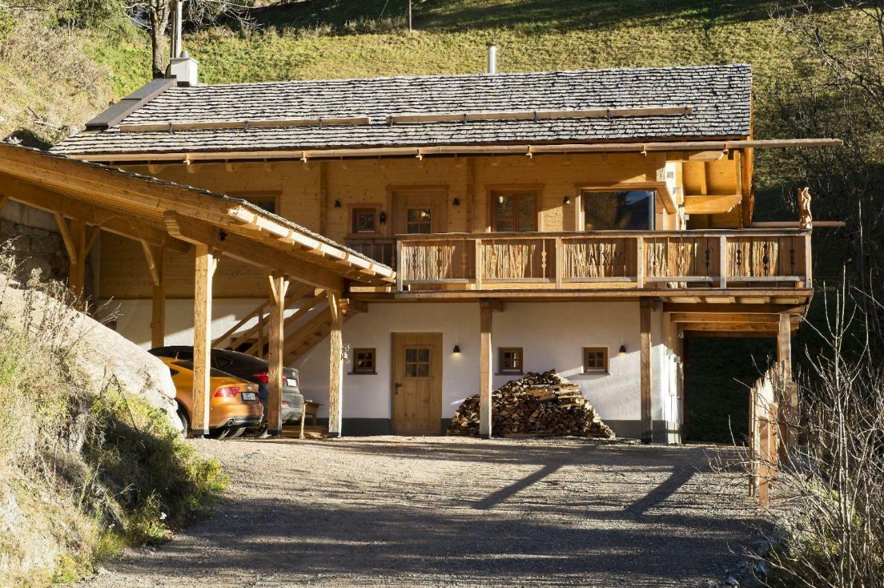Wuidererhuettn, Charlet In Alleinlage Mit Freistehendem Saunahaus Großkirchheim Zewnętrze zdjęcie